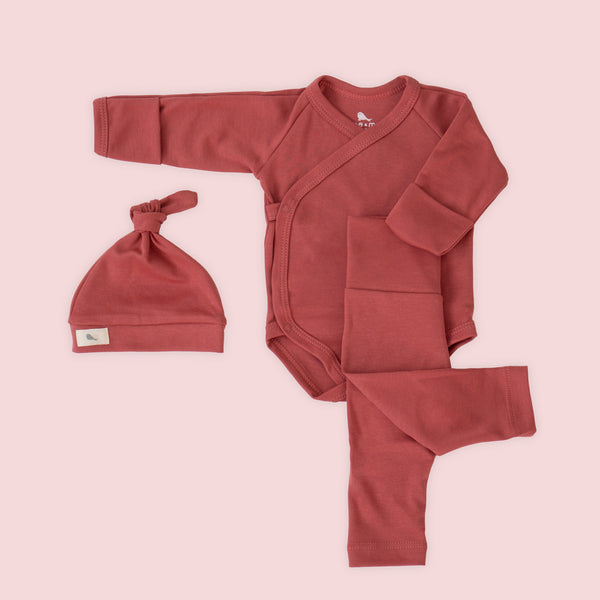 Set Bienvenido a Casa color Rojo Arcilla - Mae & Mini