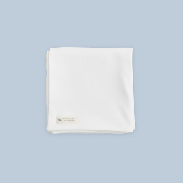Cobijita Swaddle de algodon pima organico para bebe - Mae & Mini
